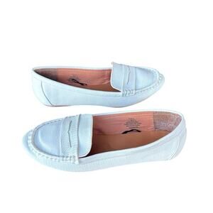 H&M White Patent Leather Women’s Loafers Size 9.5‎